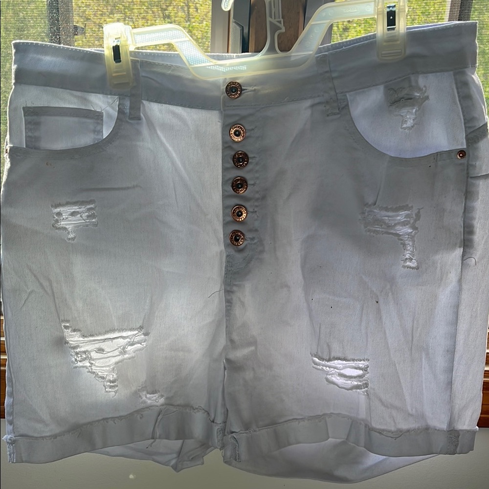 Stylish White Distressed Women's Shorts